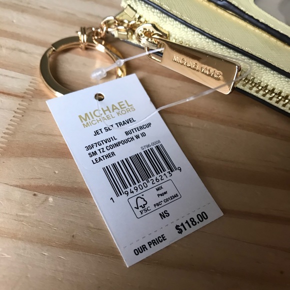 Michael Kors Card Case🎈🎈 - Picture 6 of 6